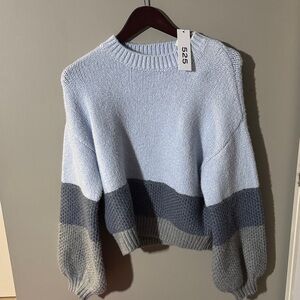 525 America Colorblock Sweater - Light Blue and Gray